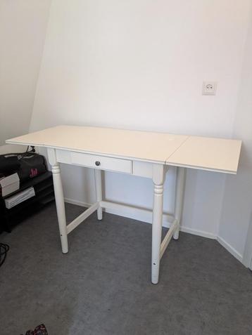 Uitklapbaar wit bureau IKEA Ingetorp 50x74x68/127 cm beschikbaar voor biedingen
