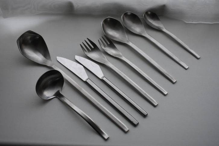 Amboss Austria 2090 Kontur Grace bestek Helmut Adler, Antiek en Kunst, Kunst | Designobjecten, Ophalen of Verzenden