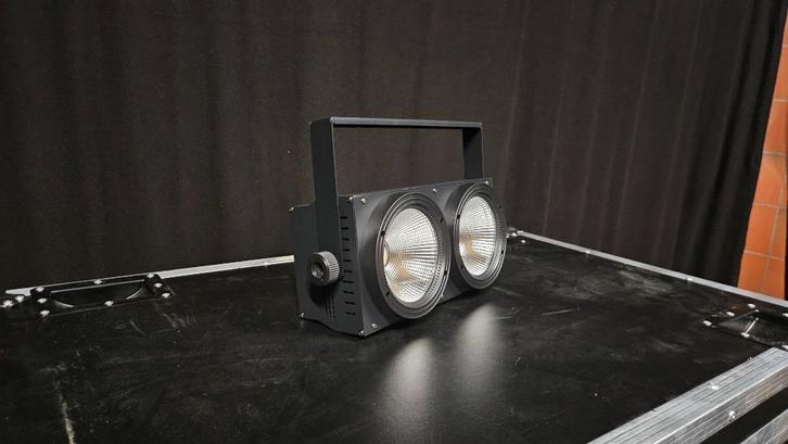 Blinders 2x100 watt, Muziek en Instrumenten, Licht en Laser, Nieuw, Licht, Kleur, Stroboscoopeffect, Ophalen of Verzenden