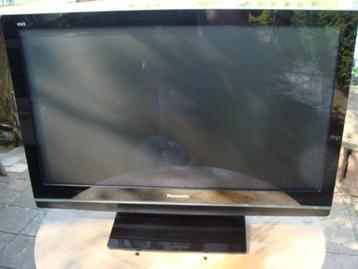 Panasonic TV met afstandsbediening beschikbaar voor biedingen