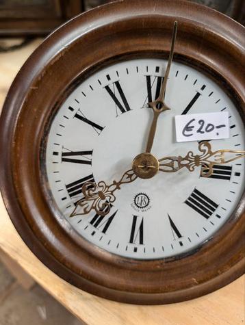 Antiek wekker klokje €20. beschikbaar voor biedingen
