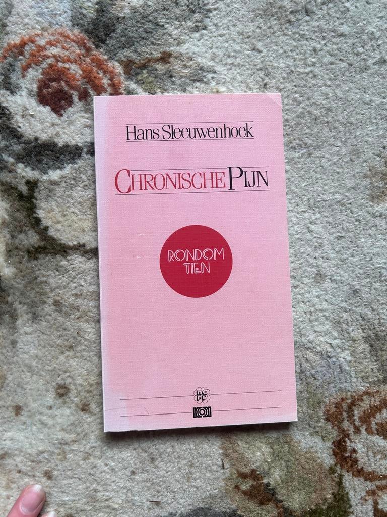 Chronische Pijn - Hans Sleeuwenhoek, Boeken, Ophalen of Verzenden, Gelezen, Ziekte en Allergie