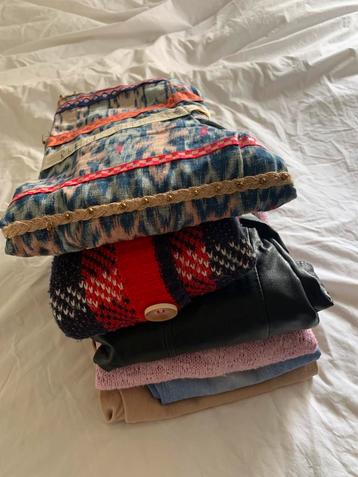 Kinderkleding meisje (6 items) maat 128 beschikbaar voor biedingen