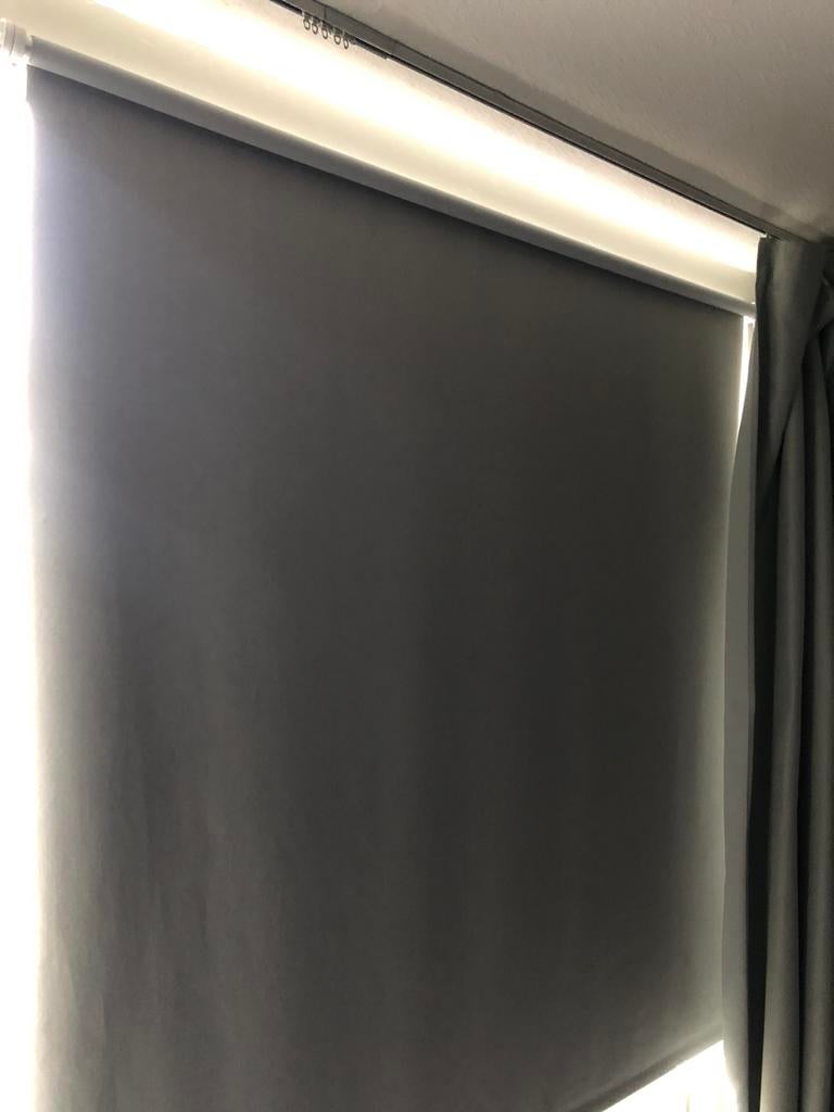 Rolgordijn verduisterend 150 cm, Tuin en Terras, Zonneschermen, Minder dan 150 cm, Ophalen of Verzenden, Zo goed als nieuw, Markies