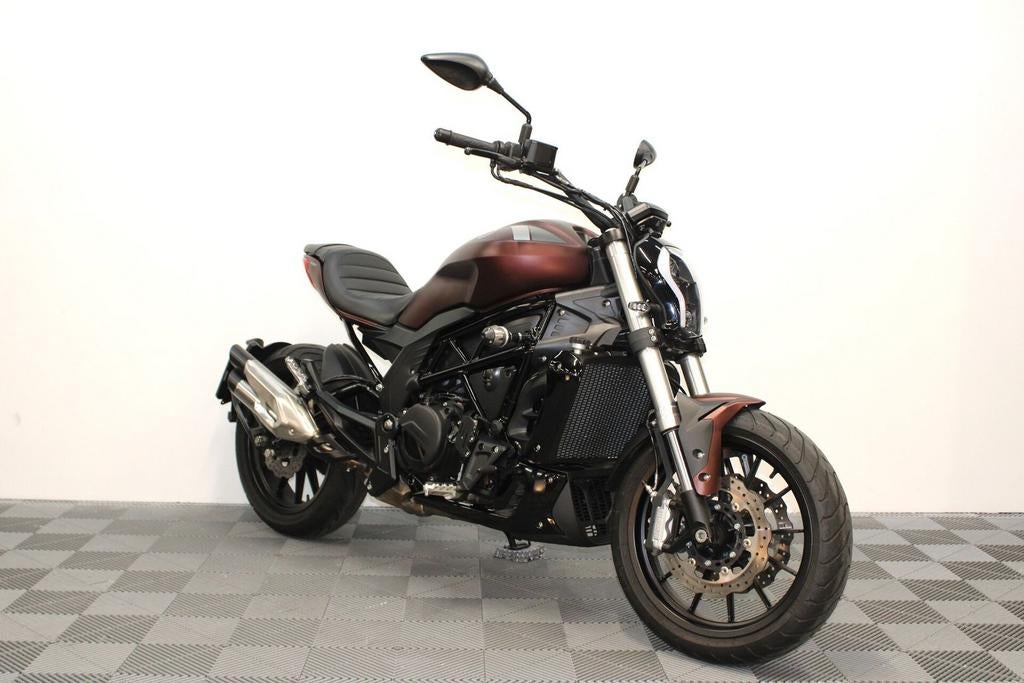 BENELLI 502 C (bj 2020), Motoren, 499 cc, 4 cilinders, Motorrijbewijs A, Bedrijf