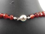 Carneolen collier met zilveren slot                     D131, Ophalen of Verzenden, Overige materialen, Ketting