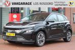 HYUNDAI Kona 64 kWh *Nw. Model*Comfort* | 3 Fase | Carplay |, Auto's, Hyundai, Gebruikt, Parkeersensor, Zwart, Grijs