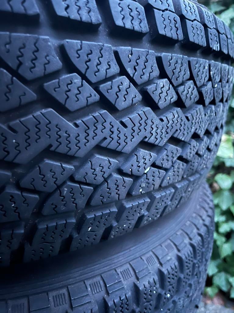 Winterbanden op licht metalen velg, Ophalen, Zo goed als nieuw