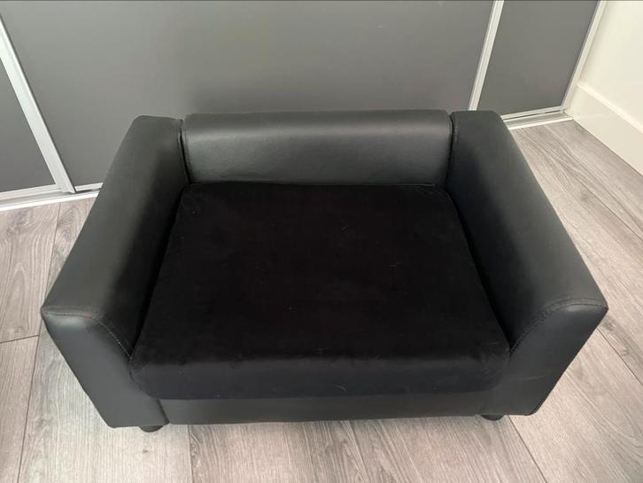 Honden-/katten sofa (vaste prijs), Dieren en Toebehoren, Hondenmanden, Zo goed als nieuw, Ophalen