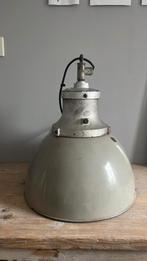 3 grijze en 3 grijs blauwe emaille hanglampen, Huis en Inrichting, Lampen | Hanglampen, Ophalen of Verzenden, Zo goed als nieuw