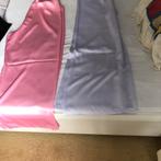 Zijden kleding uit Vietnam, Ophalen, Nieuw