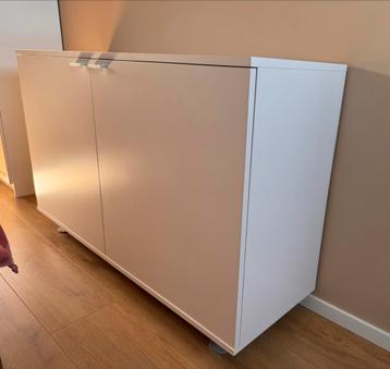 Zeer stevige design kast van Van Waay