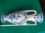 Vaas Delfts Blauw, Antiek en Kunst, Antiek | Vazen, Ophalen of Verzenden