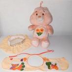 Troetelbeer / Care Bears Friends Bear + muts & schort 1983, Kinderen en Baby's, Speelgoed | Knuffels en Pluche, Ophalen of Verzenden
