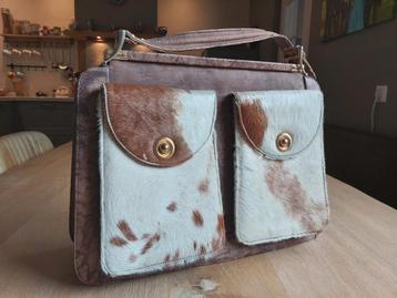 Vintage tas leer beschikbaar voor biedingen
