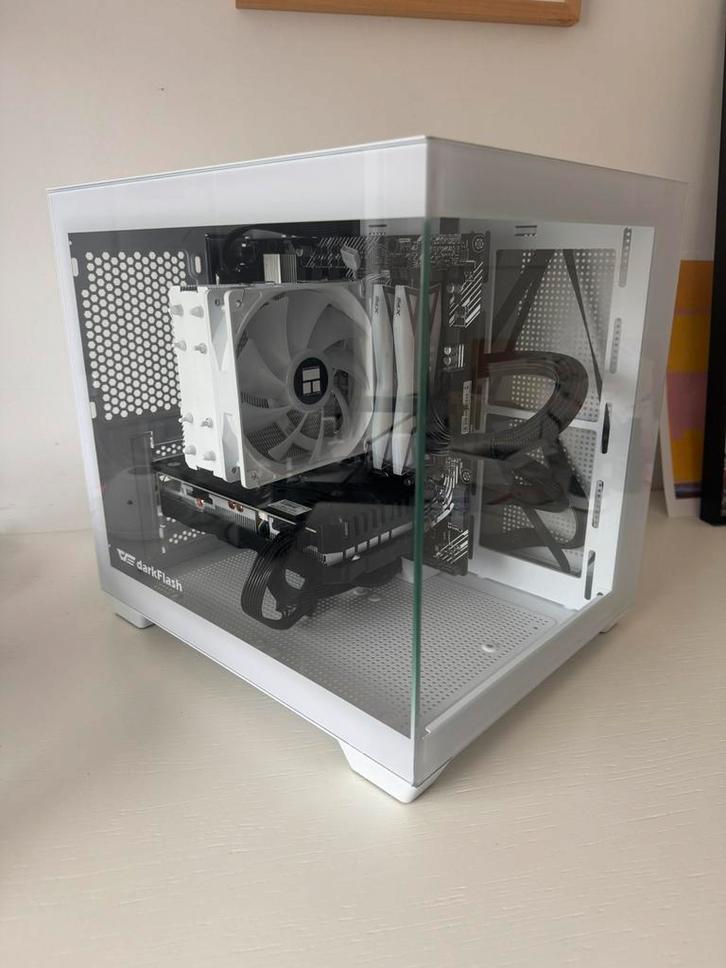 Game pc ryzen 7 gtx 1660 super, Computers en Software, Computerbehuizingen, Zo goed als nieuw, Ophalen