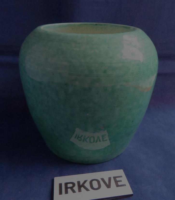 UNICA KERAMIEK * VAAS HANDWERK * Helder Groen *, Antiek en Kunst, Antiek | Keramiek en Aardewerk, Verzenden