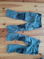 Twee outdoor broeken decathlon maat 10/11 jaar - 6 euro ps, Ophalen of Verzenden, Zo goed als nieuw, Broek