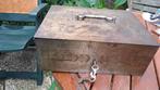 Oude metalen kluis / geldkist, Minder dan 50 cm, Gebruikt, Minder dan 50 cm, Ophalen of Verzenden