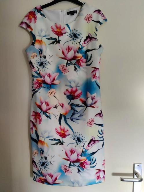 Mooie jurk van Smashed Lemon in maat M/38, Kleding | Dames, Jurken, Gedragen, Maat 38/40 (M), Overige kleuren, Knielengte, Ophalen of Verzenden