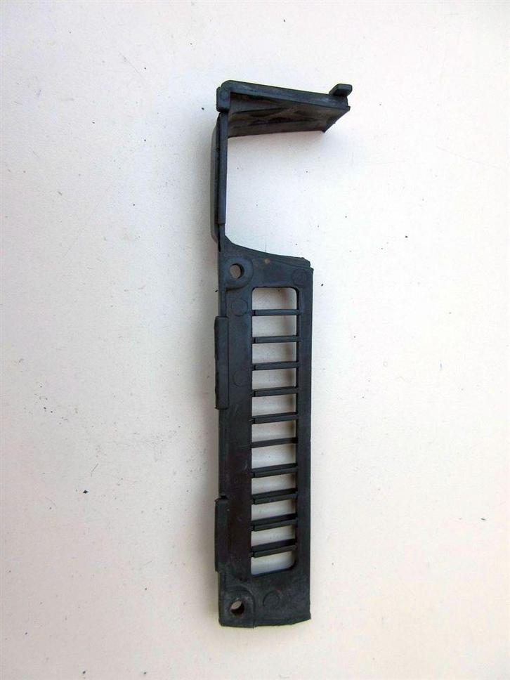 Honda Magna VF500C kap cover radiator deksel radiateur VF500, Motoren, Accessoires | Overige, Gebruikt, Ophalen of Verzenden