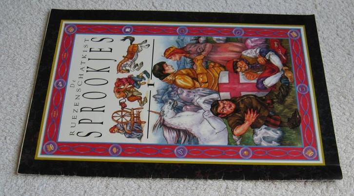De Ruezenschatkist Sprookjes (groot formaat) 4 delen, Boeken, Sprookjes en Fabels, Gelezen, Ophalen of Verzenden