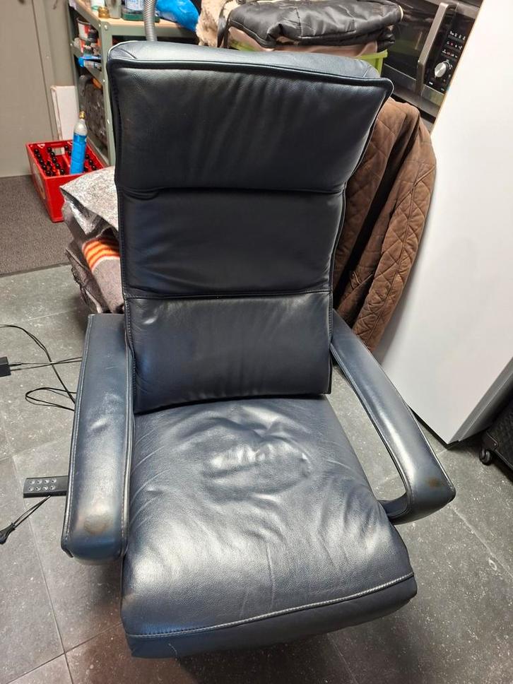 Hukla - Elektrische relaxstoel - donkerblauw leer, Huis en Inrichting, Fauteuils, Gebruikt, Leer, 75 tot 100 cm, 100 tot 125 cm