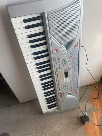 Elektrisch Keyboard - Goedwerkend! beschikbaar voor biedingen