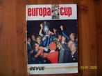Revue Europa Cup 1964-1965 ( DWS), Verzamelen, Sportartikelen en Voetbal, Verzenden, Gebruikt, Buitenlandse clubs, Poster, Plaatje of Sticker