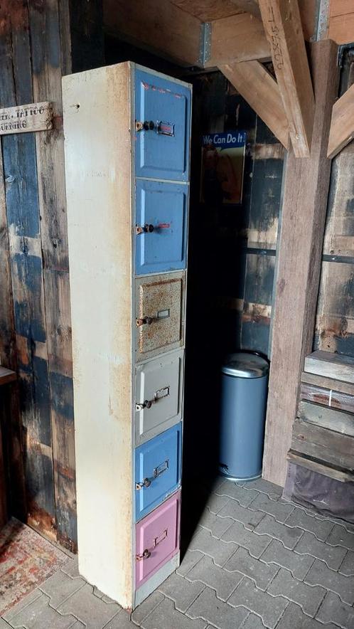 Vintage locker kastje, Huis en Inrichting, Kasten | Lockerkasten, Gebruikt, Ophalen