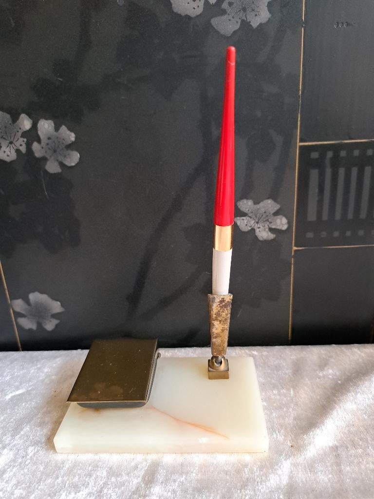 Vintage pennenhouder op onyx marmerenvoet met postzegelbakje, Ophalen of Verzenden