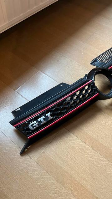 Volkswagn golf 6 gti grill beschikbaar voor biedingen