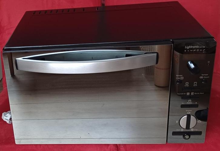 Combi Magnetron, Witgoed en Apparatuur, Magnetrons, Zo goed als nieuw, Vrijstaand, Combimagnetron, 45 tot 60 cm, Grill, Hete lucht