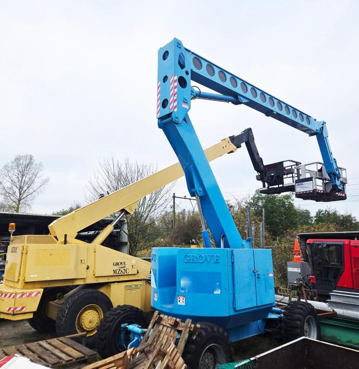 2x Grove knik telescoop Hoogwerker, Zakelijke goederen, Machines en Bouw | Liften, Steigers en Ladders, Ophalen