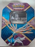 Pokémon Xerneas EX Tin (2014) – Origineel Collectors Item –, Ophalen of Verzenden, Zo goed als nieuw, Boosterbox
