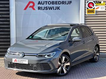 Volkswagen Golf 1.4 eHybrid GTE Pano/HuD/Camera/Matrix beschikbaar voor biedingen