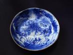 Porseleinen schaal blauw wit, chrysanten, China, Chinees, Antiek en Kunst, Antiek | Porselein, Ophalen of Verzenden