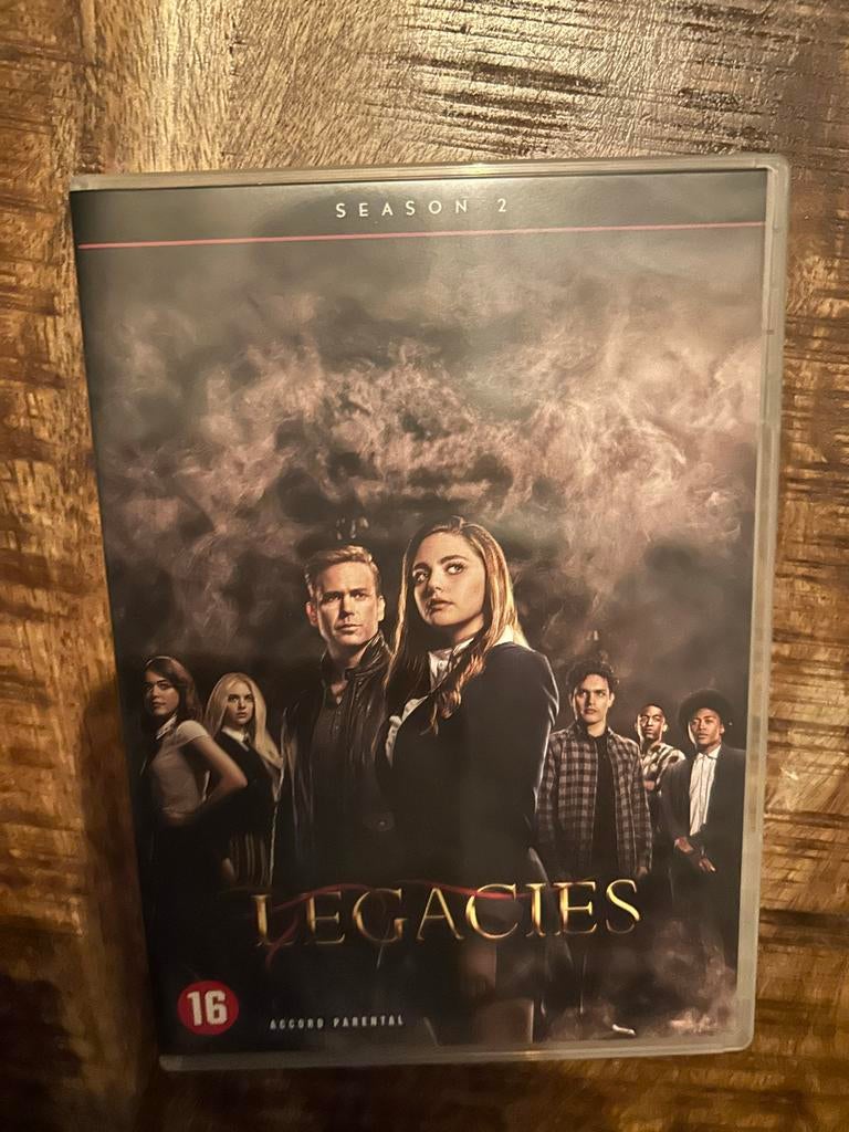 Legacies Seizoen 2 DVD - Nieuwstaat, Vanaf 16 jaar, Ophalen of Verzenden, Zo goed als nieuw, Science Fiction en Fantasy