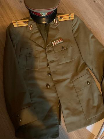 GEZOCHT: uniform Roemenië 