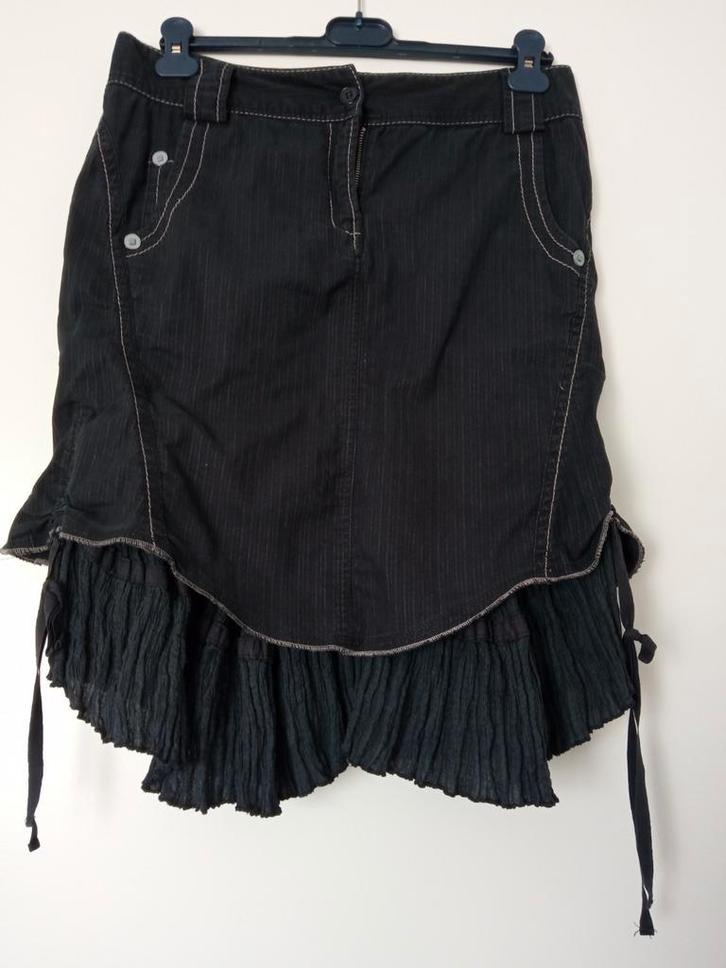 Marithe + François Girbaud rok ruffle/plisse Flamenco style, Kleding | Dames, Rokken, Nieuw, Maat 38/40 (M), Zwart, Knielengte