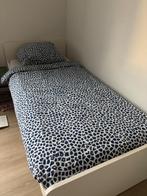 Bed, Huis en Inrichting, Slaapkamer | Bedden, Ophalen, Eenpersoons, Hout, 100 cm