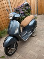 Vespa Piaggio 125GTS Motorscooter 2018 10.000 km, Motoren, Scooter, Particulier, 125 cc, 11 kW of minder