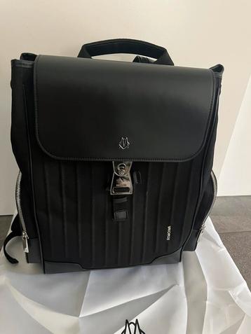 Rimowa ‘never still’ backpack beschikbaar voor biedingen