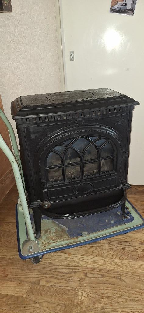 Gaskachel Jotul 3- 855, Huis en Inrichting, Kachels, Gebruikt, Vrijstaand, Gaskachel, Gas, Ophalen