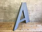 Grote metalen letter | gevelletter | reclameletter | 75 cm, Ophalen of Verzenden, Gebruikt