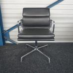 Vitra EA 207 Design Stoel | Vergaderstoel | Zwart | Leer, Gebruikt, Zwart, Ophalen of Verzenden, Metaal