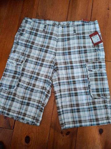 Nieuw C&A Bermuda cargoshort maat 56 beschikbaar voor biedingen