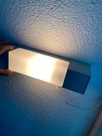 Badkamer wandlamp met stopcontact, Ophalen of Verzenden, Gebruikt, Glas