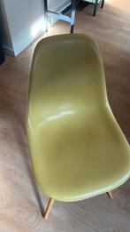 Kuipstoel Eames Replica Stoel - Olijfgroen, Huis en Inrichting, Ophalen, Kunststof, Overige kleuren, Zo goed als nieuw