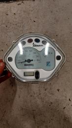 Vespa lx teller werking onbekend, Fietsen en Brommers, Brommeronderdelen | Scooters, Ophalen of Verzenden